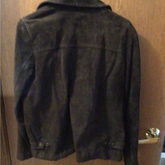 Leather jacket medium women’s with pockets - Picture 3 of 3